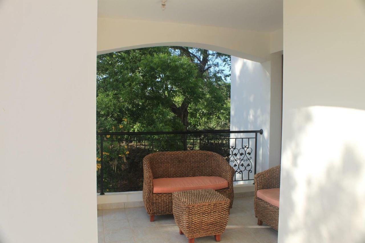 Martika Luxury Villa Agia Marina  Exterior photo